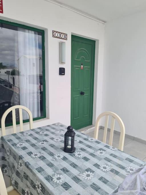 Apartamento Laina Tías Esterno foto