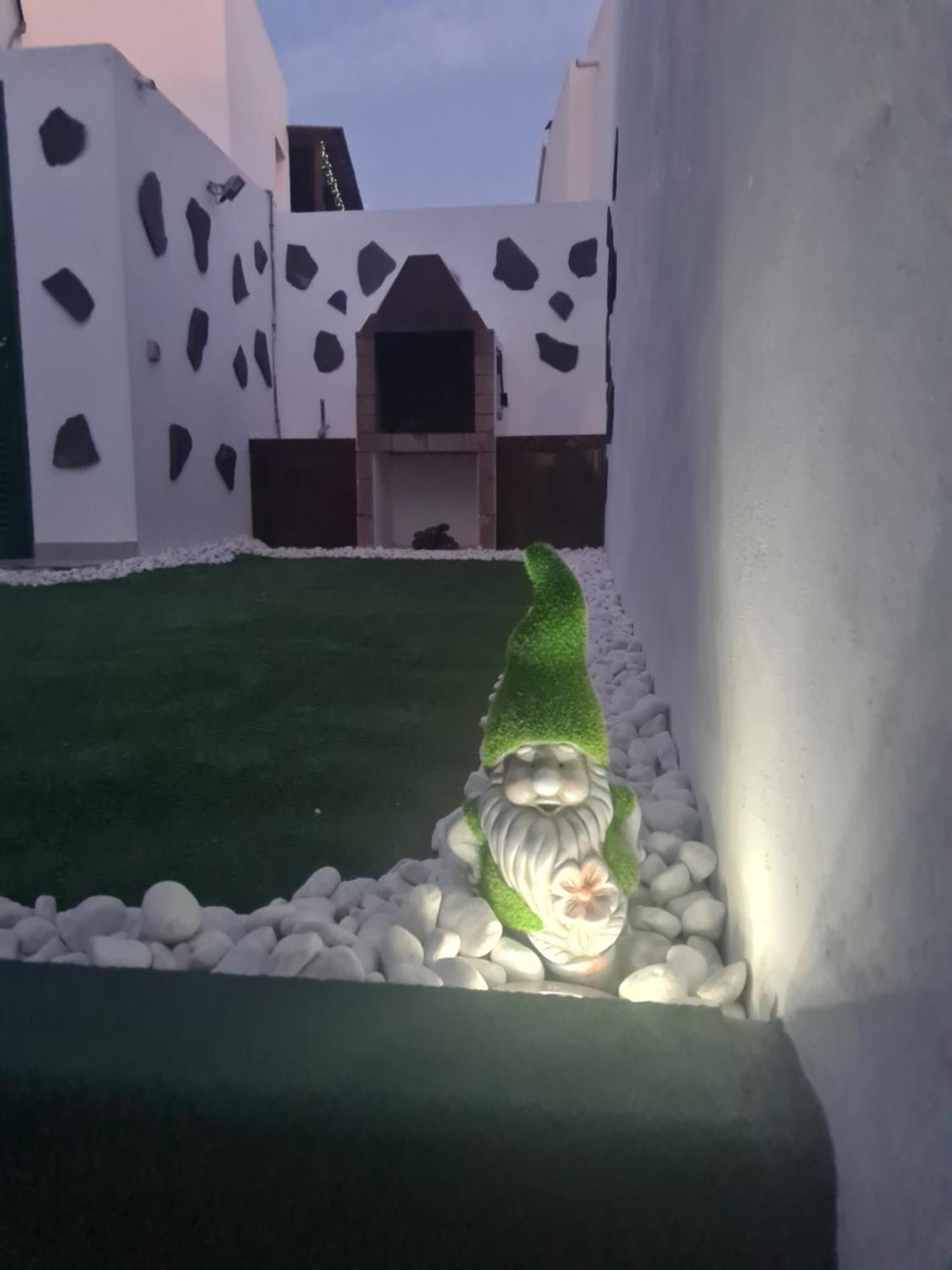 Apartamento Laina Tías Esterno foto